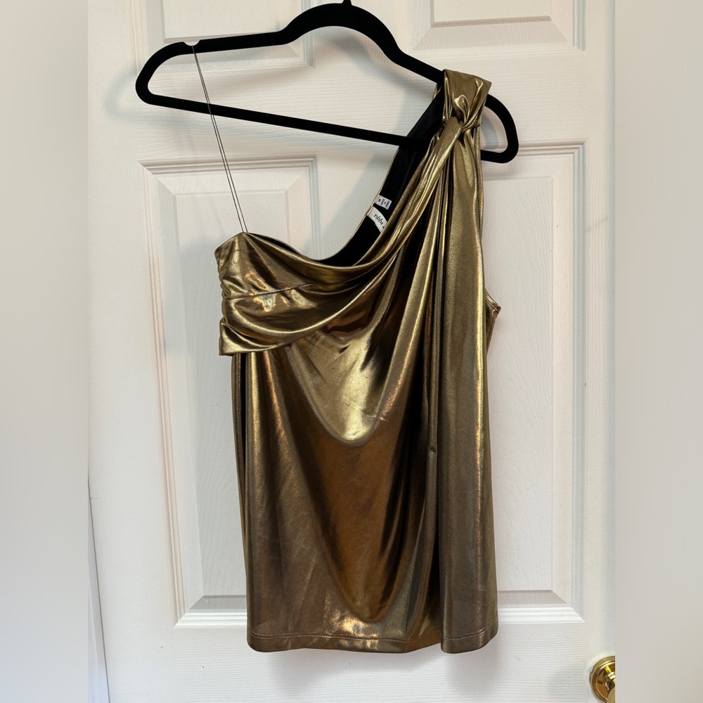 Rabbi & Nikki Off-Shoulder Top